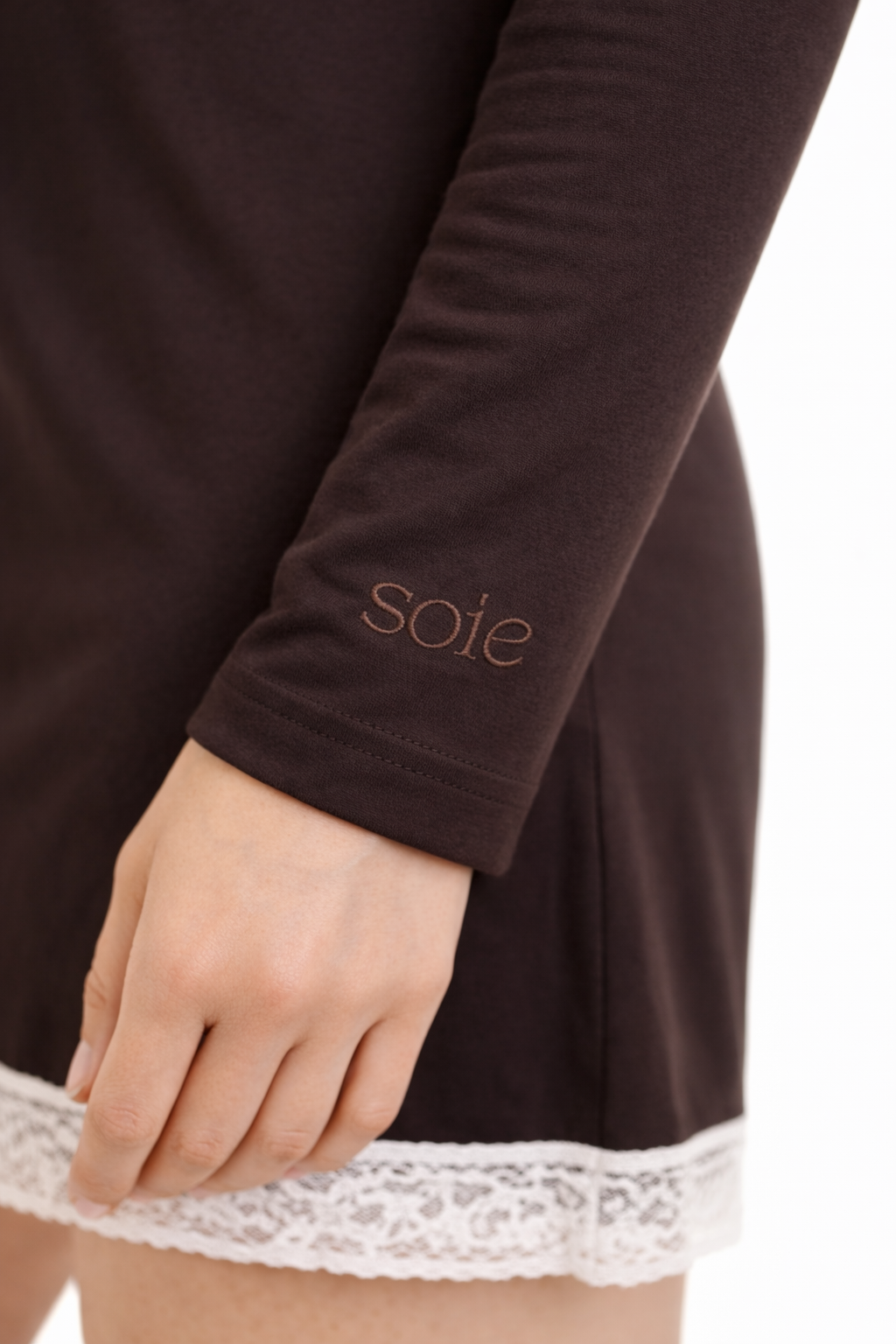 Aurore Chocolatte - sukienka z długim rękawem do spania